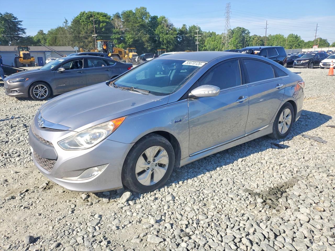 Salvage Hyundai SONATA Image