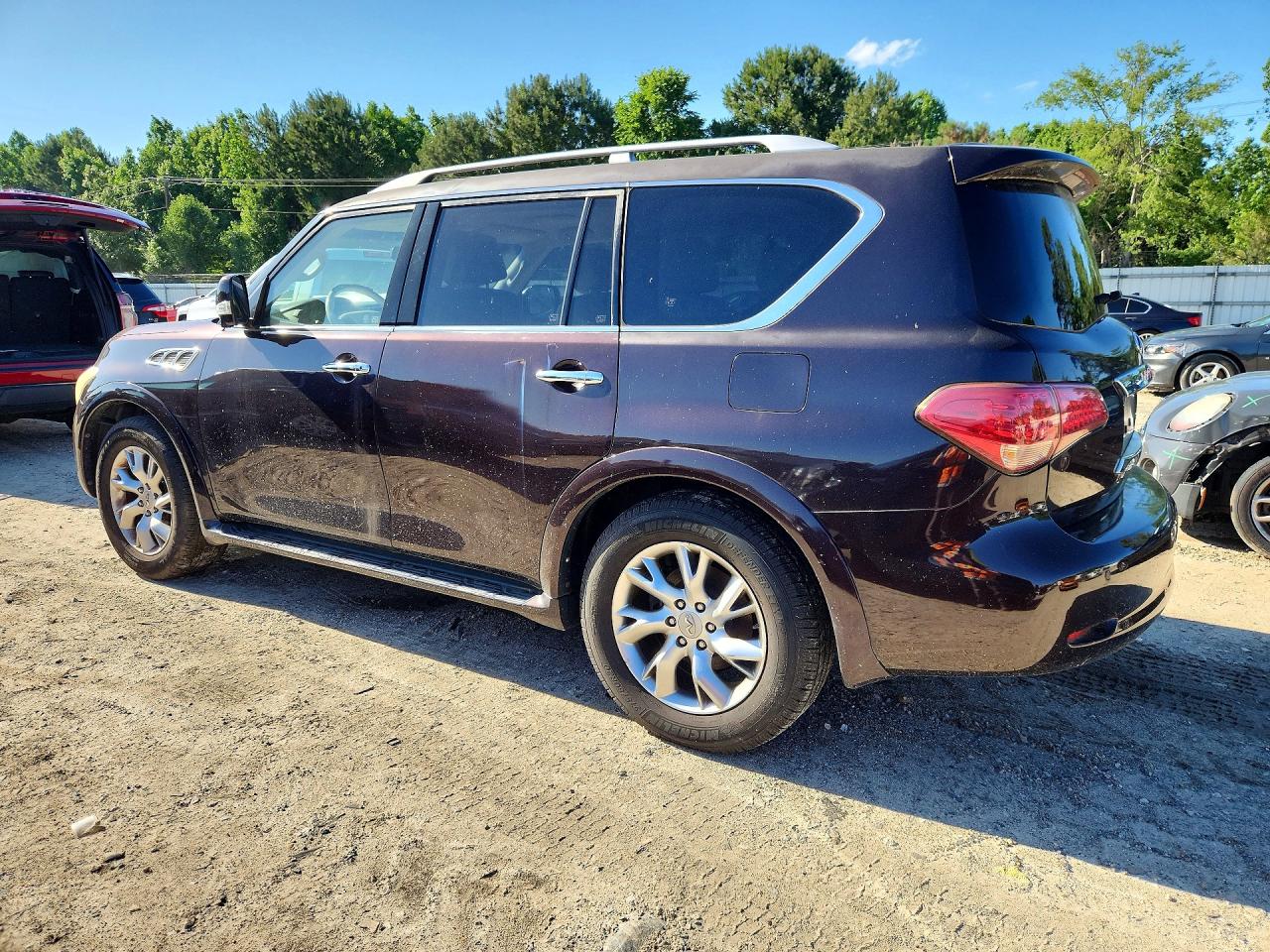 INFINITI Qx Base