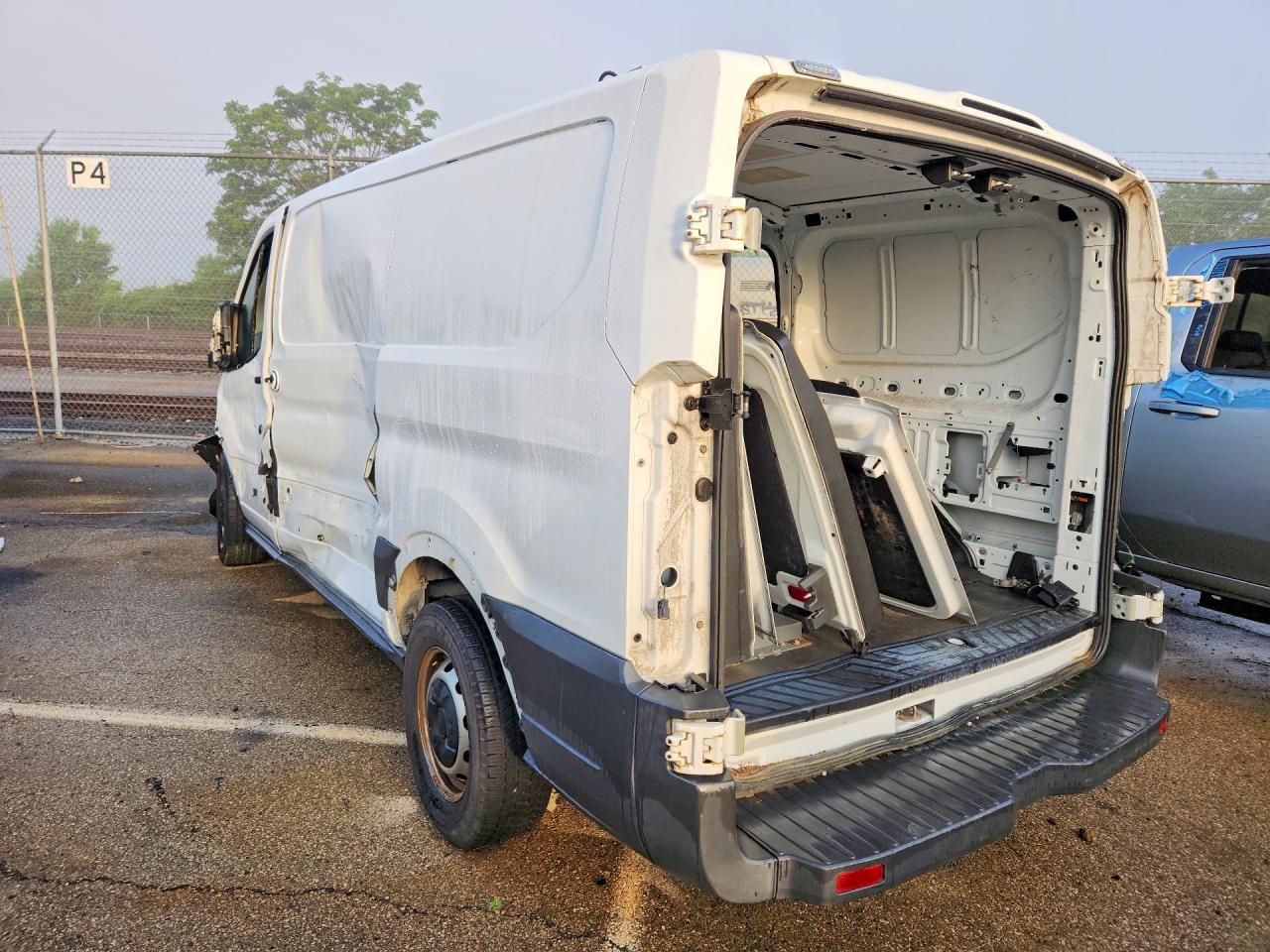 Ford Transit T-150
