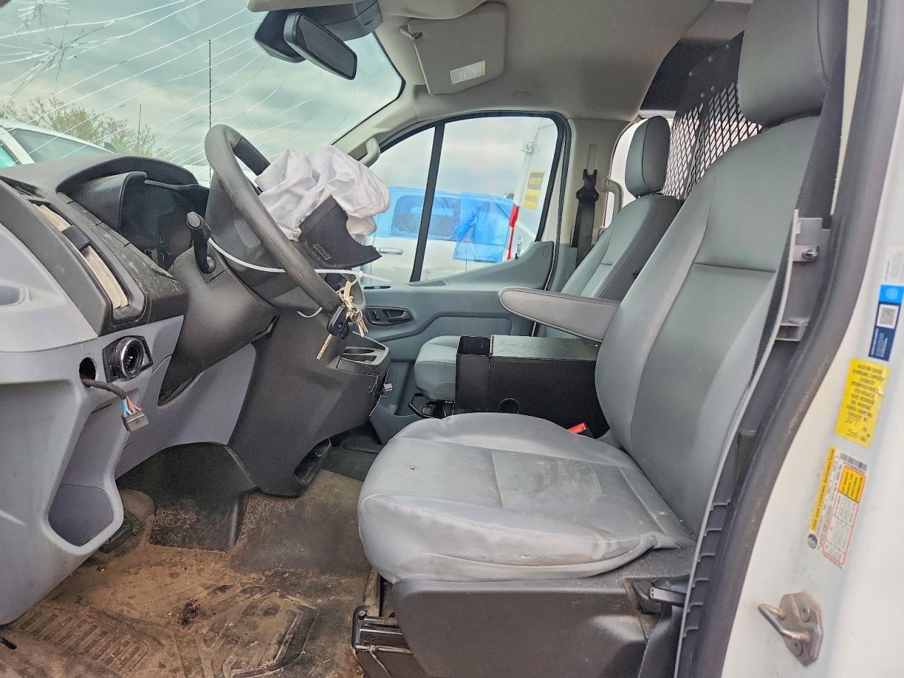 Ford Transit T-150