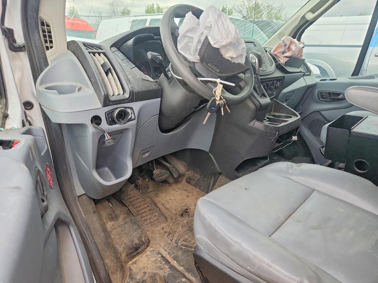 Ford Transit T-150