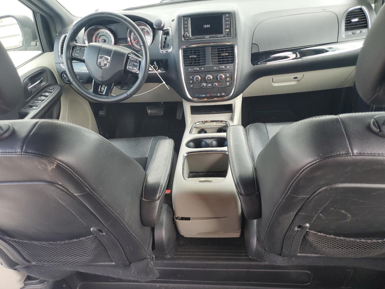 Dodge Caravan Sxt