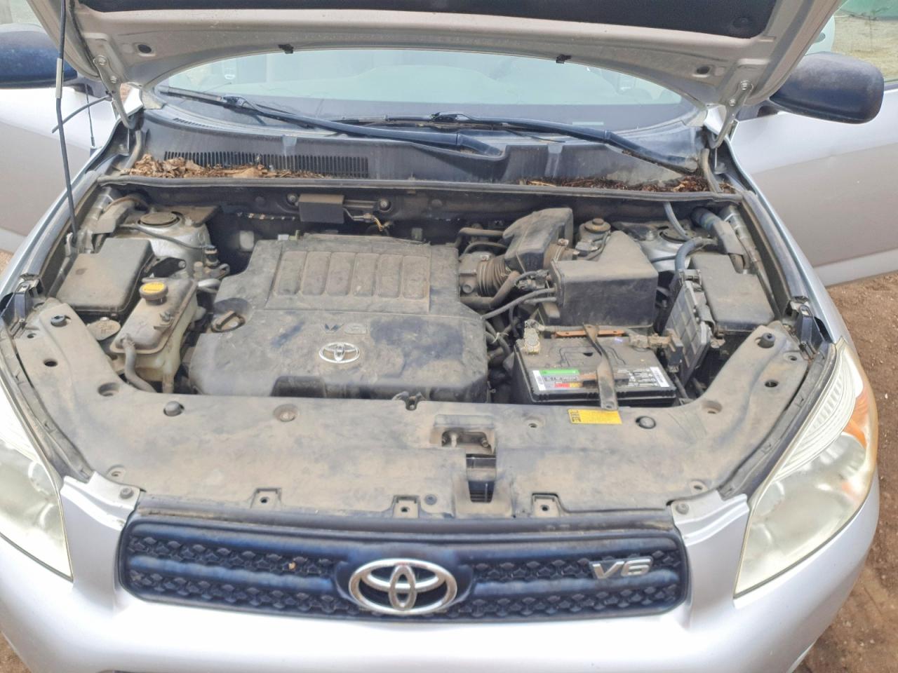 Toyota RAV4 Base