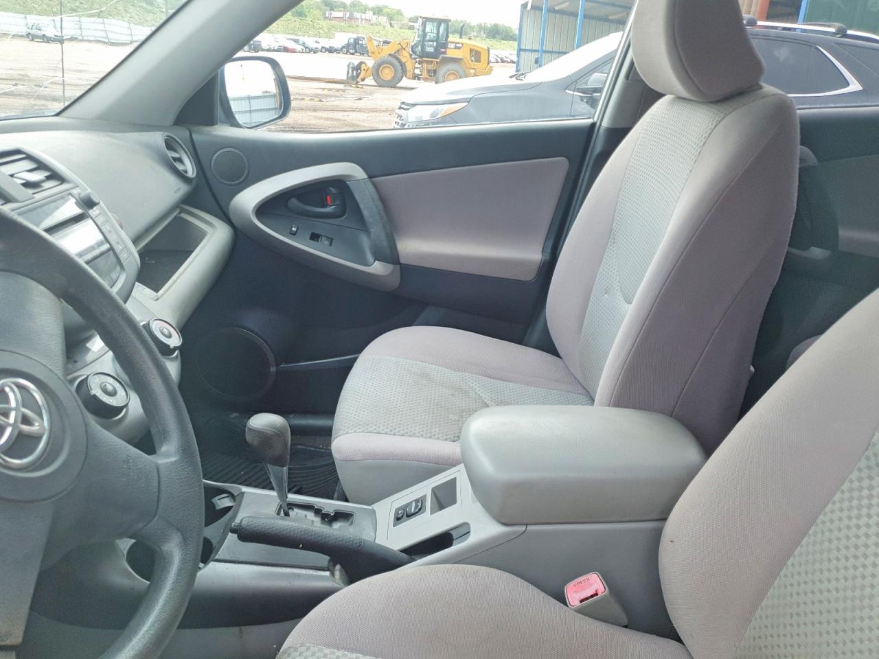 Toyota RAV4 Base