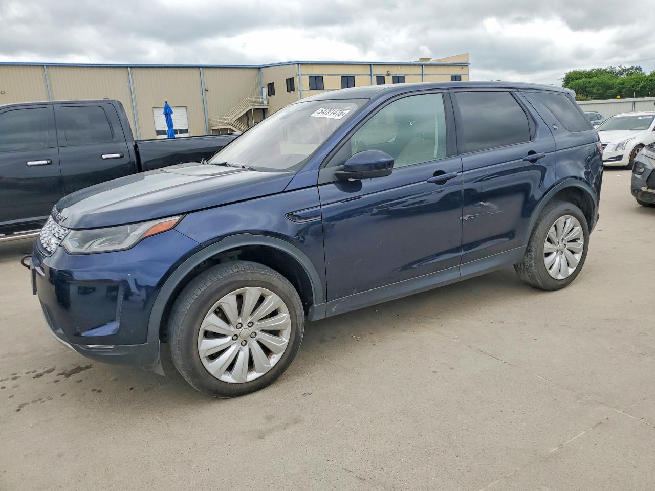 Salvage Land Rover Discovery Image