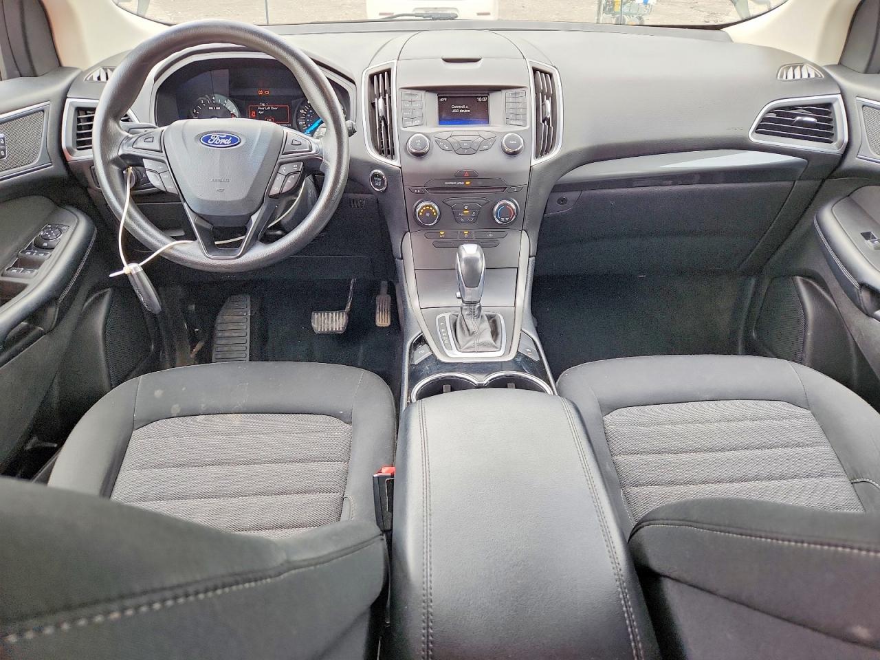 Ford Edge Se