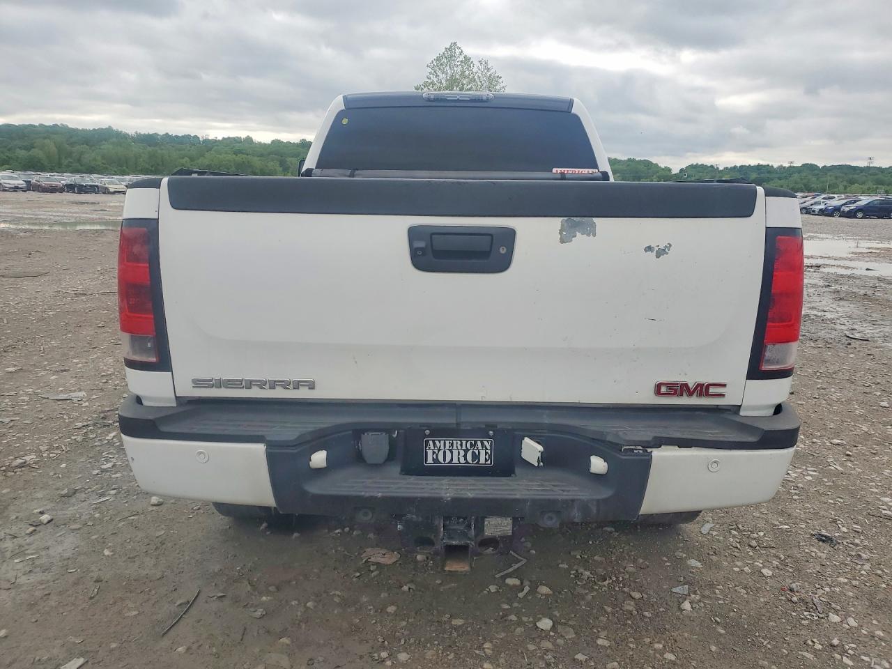 GMC Sierra