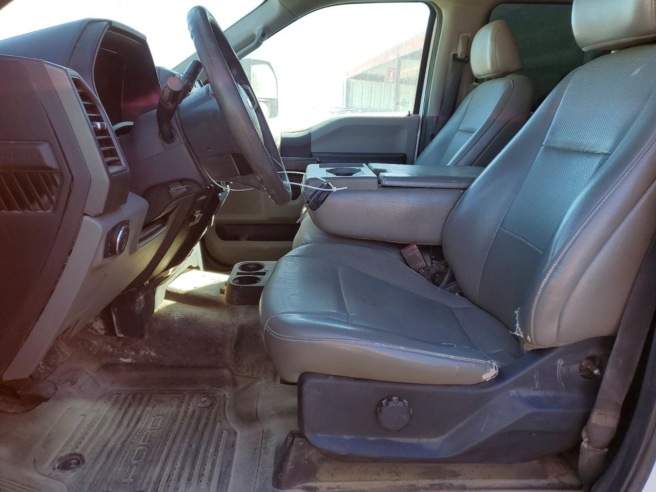Ford F-350 Super Duty