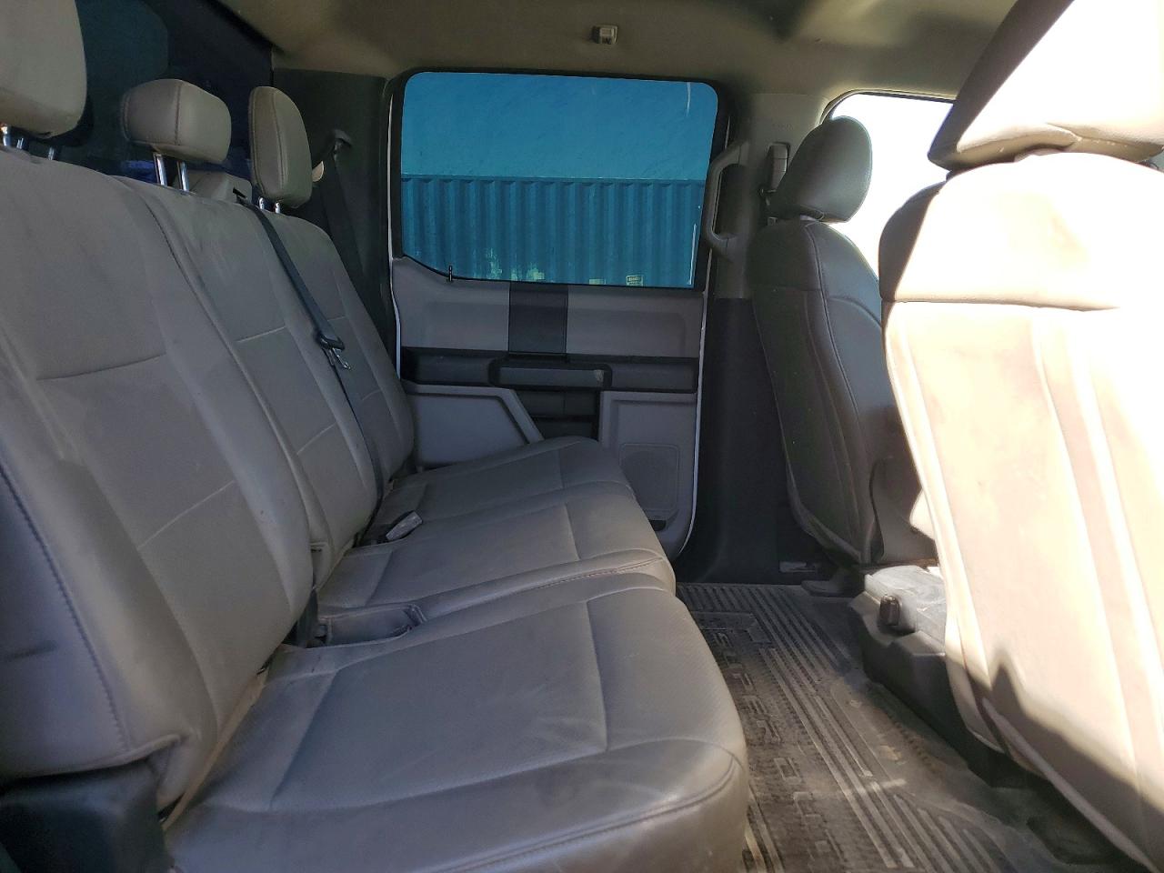 Ford F-350 Super Duty