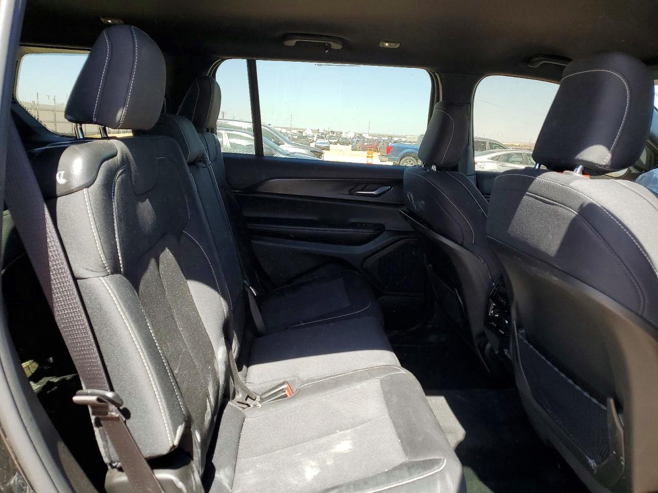 Jeep Grand Cherokee L Laredo