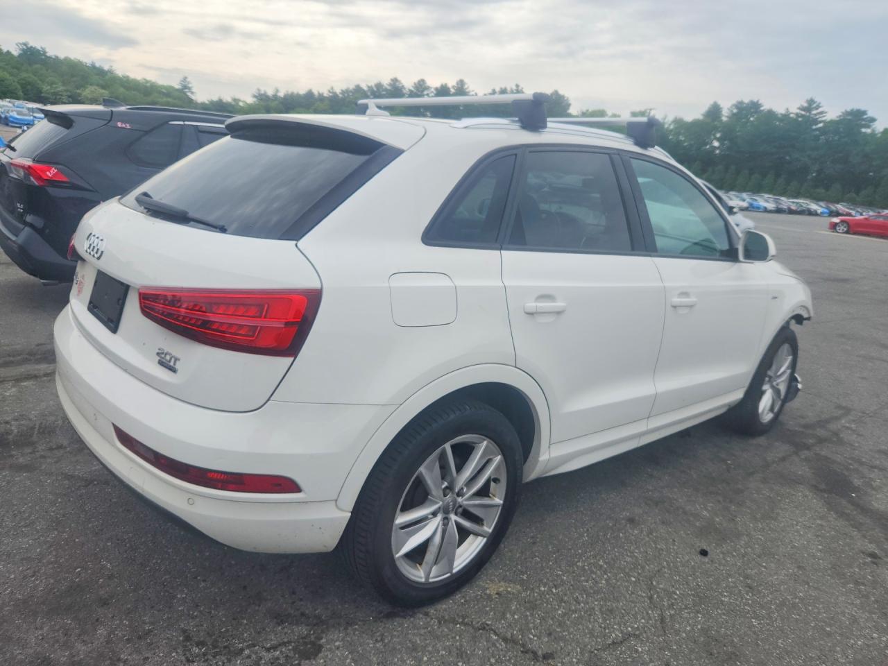 Audi Q3 Premium