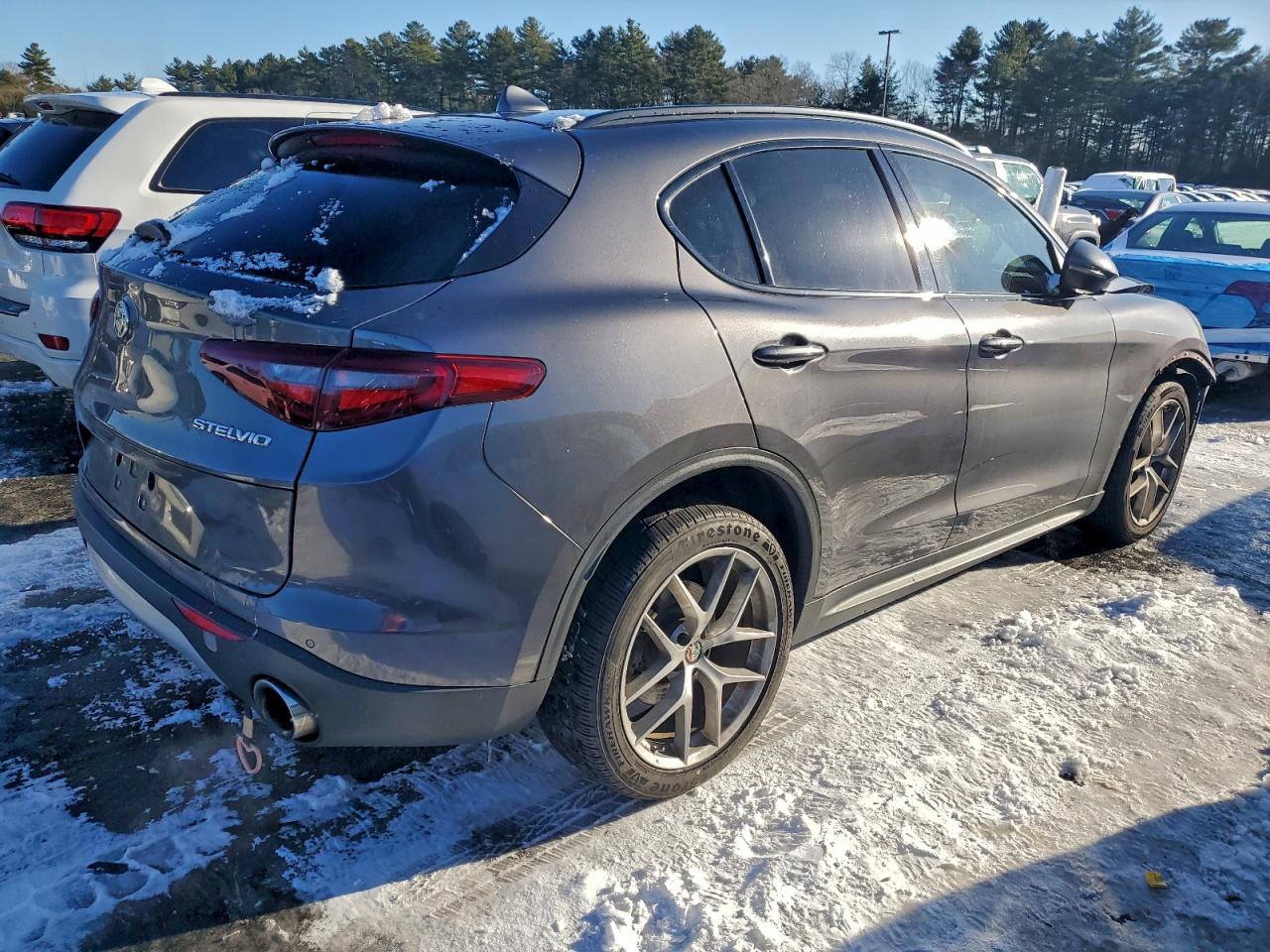 Alfa Romeo Stelvio Ti Sport