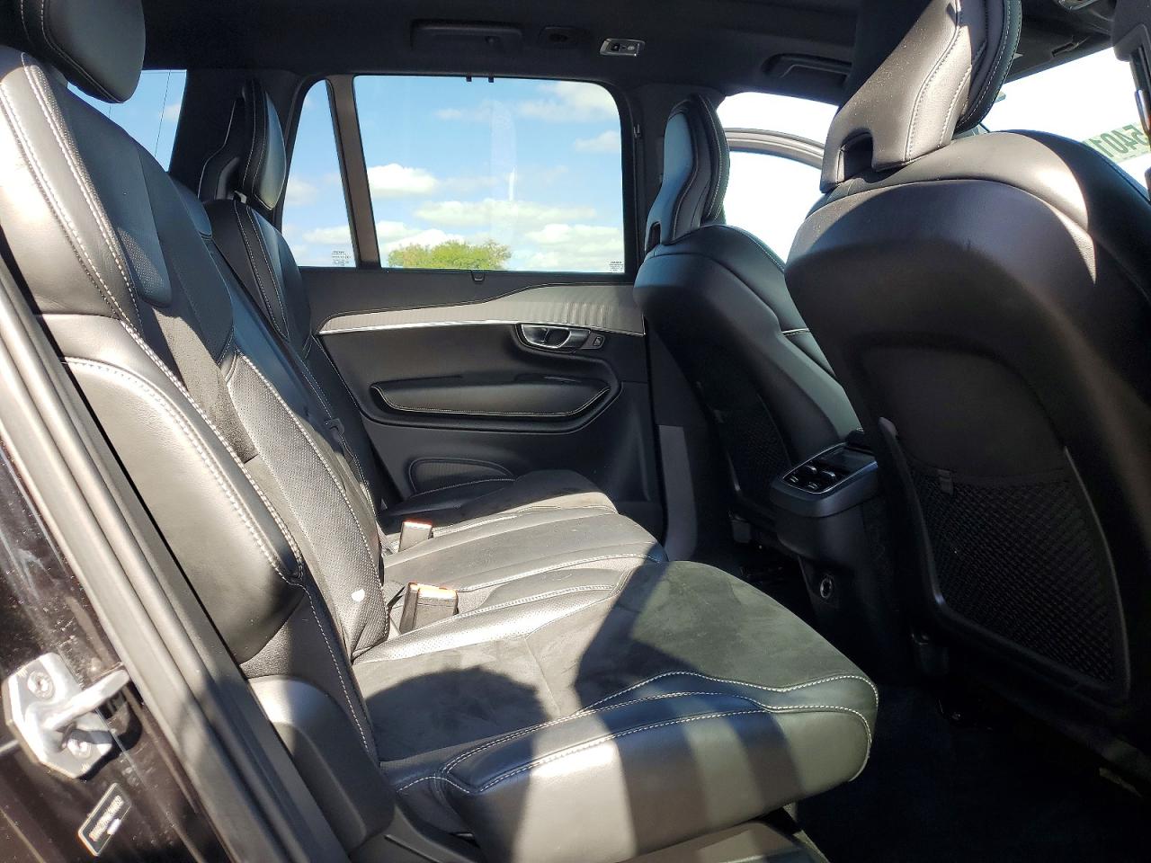 Volvo XC90 T6 R-design