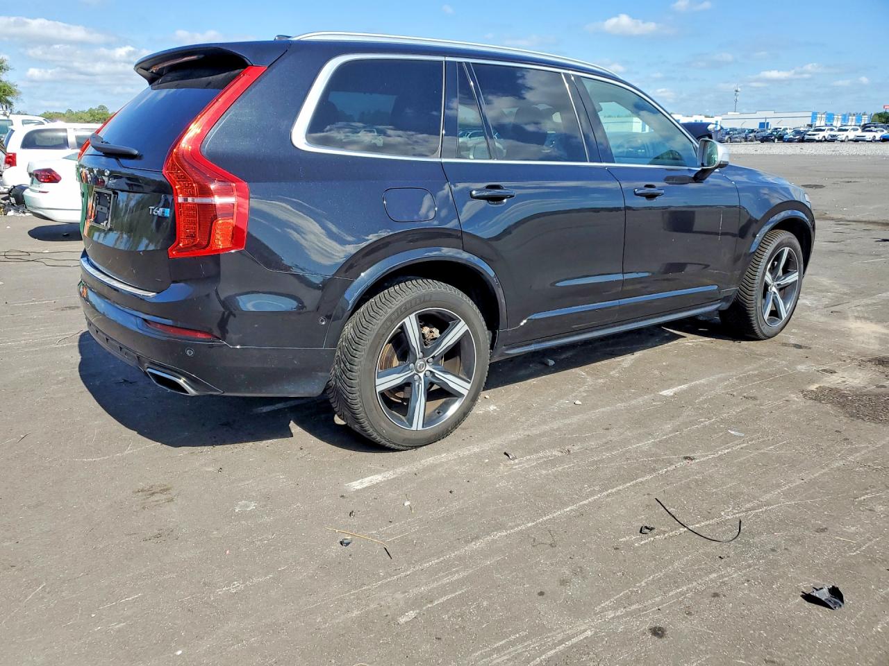 Volvo XC90 T6 R-design
