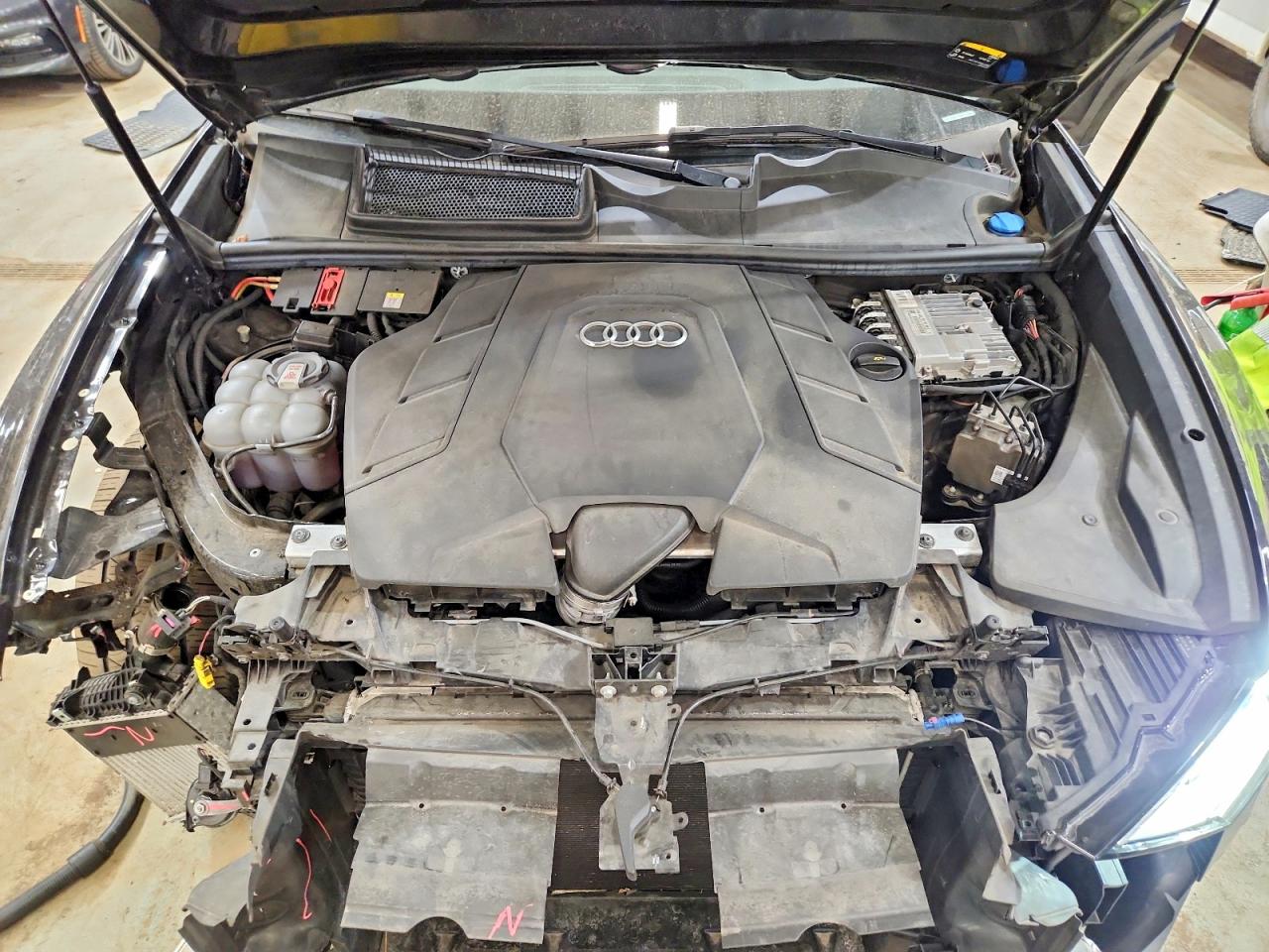 Audi Q8 Premium