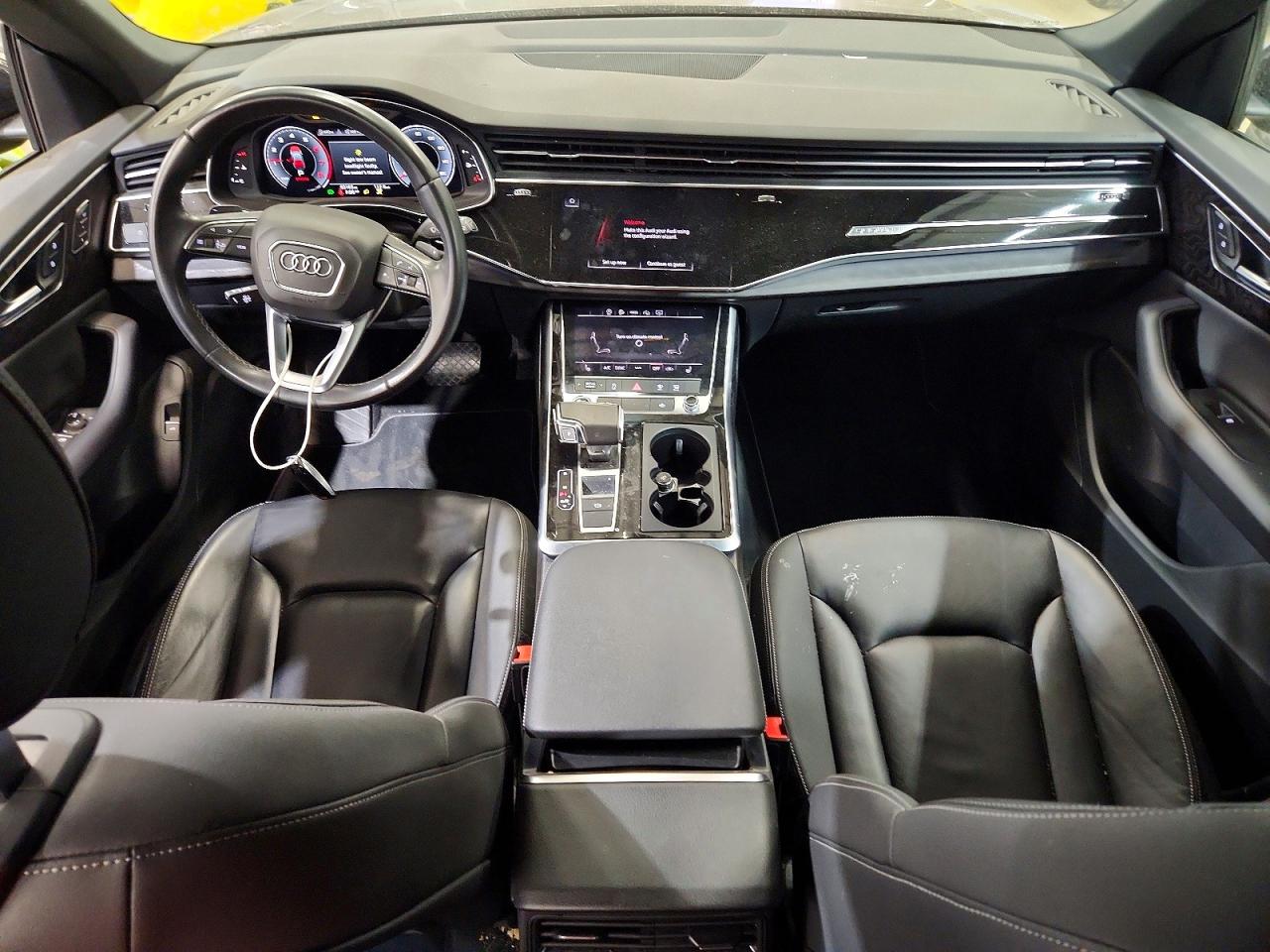 Audi Q8 Premium