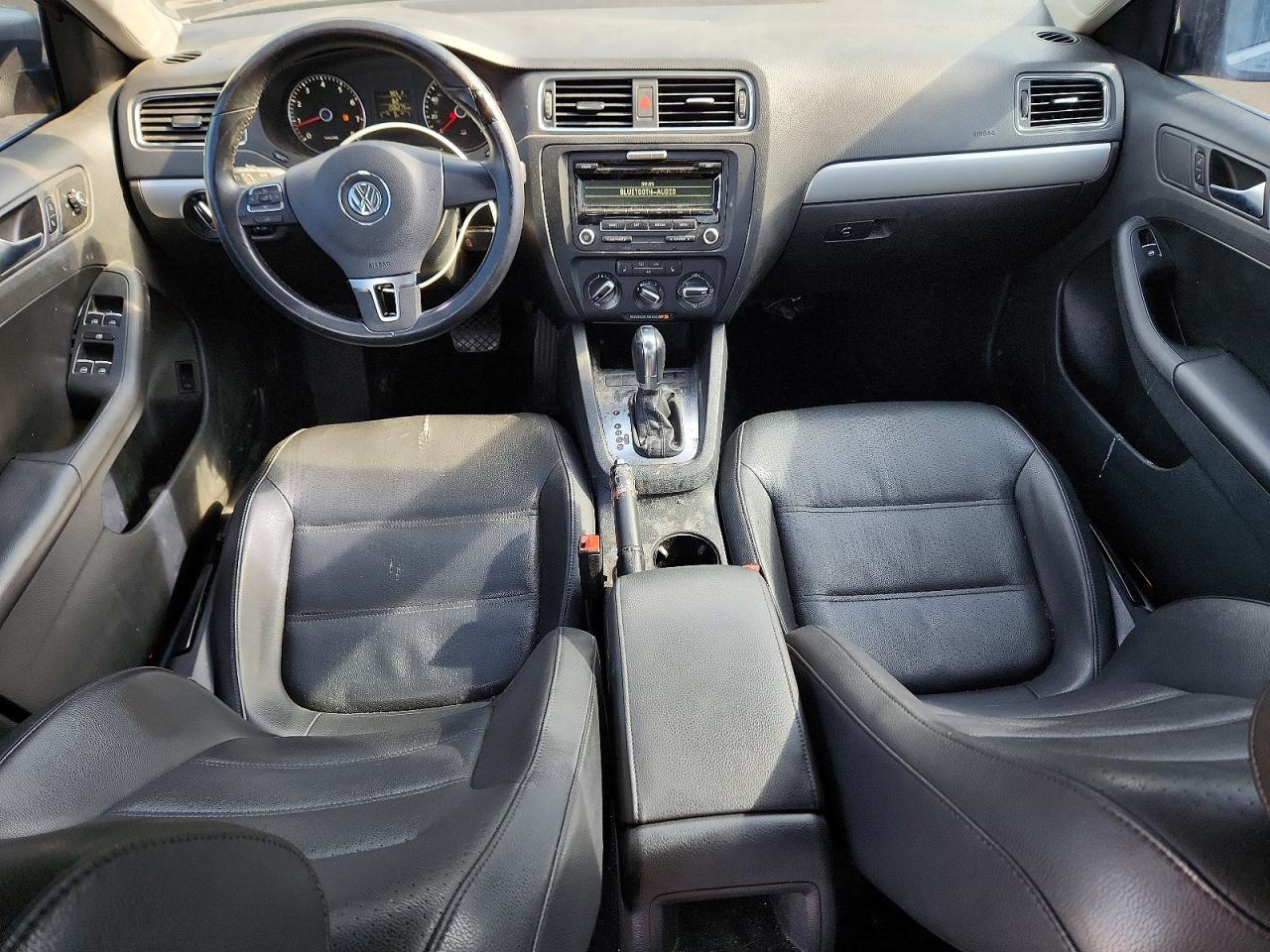 Volkswagen Jetta Se