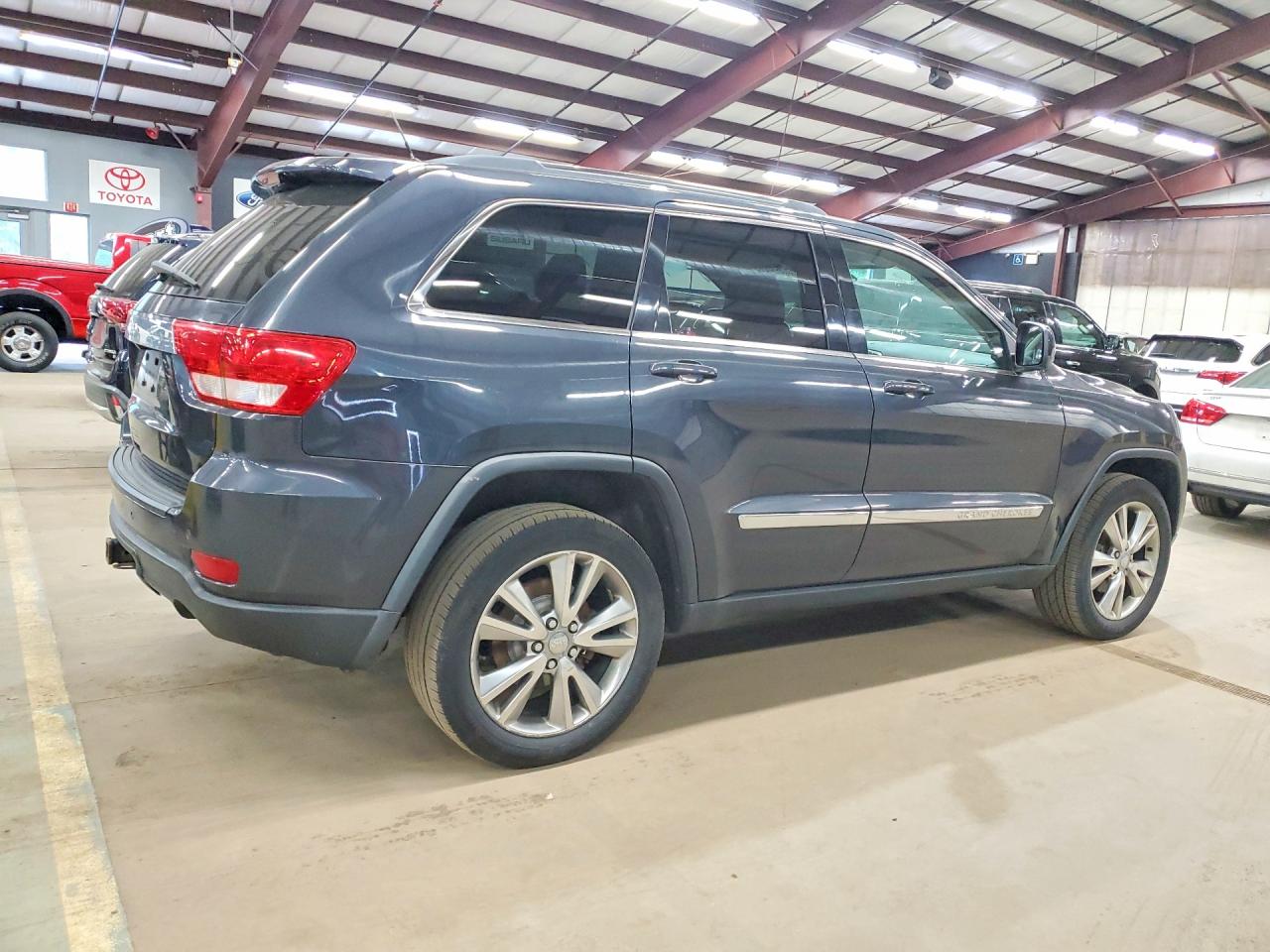 Jeep Cherokee Laredo