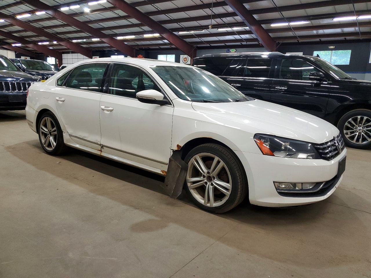 Volkswagen Passat Sel