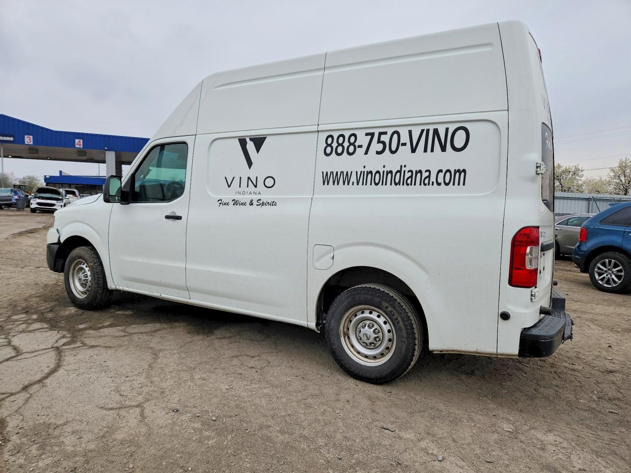 Nissan Nv