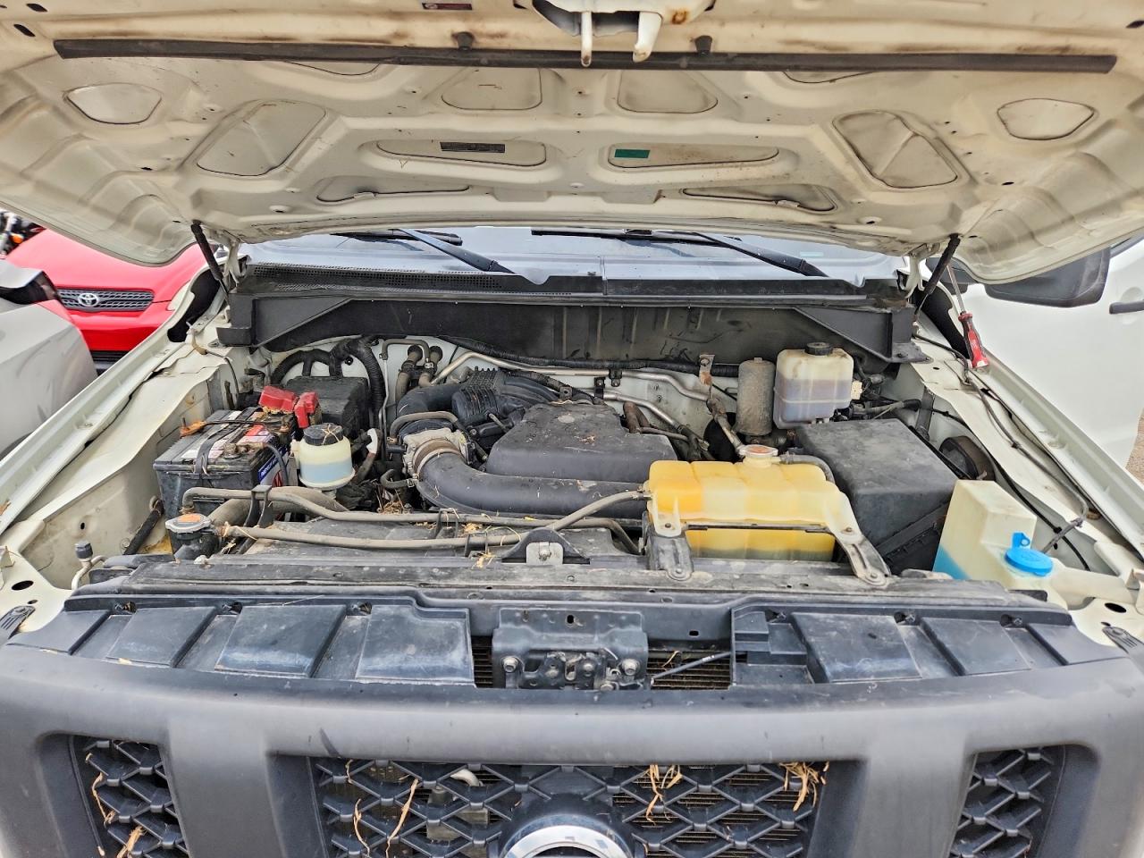 Nissan Nv