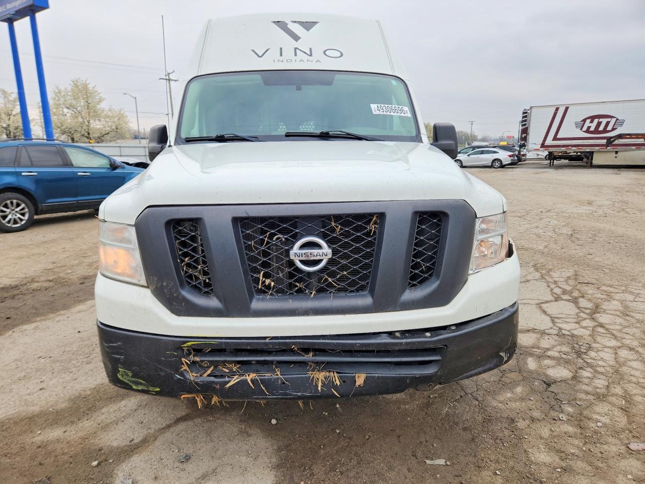 Nissan Nv