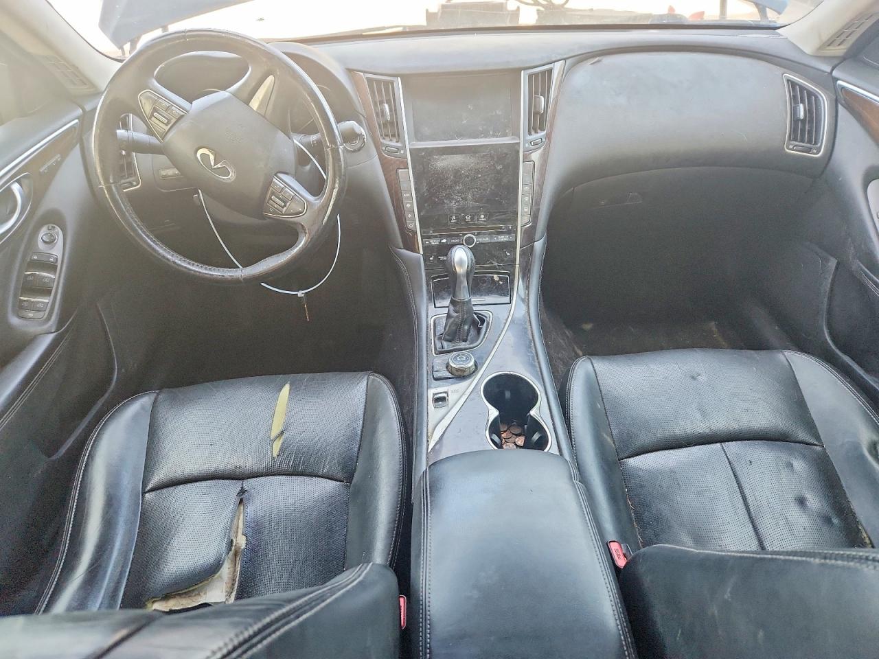 INFINITI Q50 Base