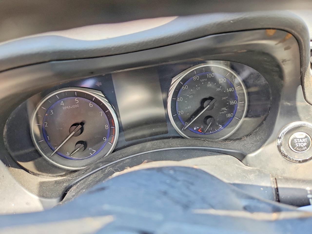 INFINITI Q50 Base