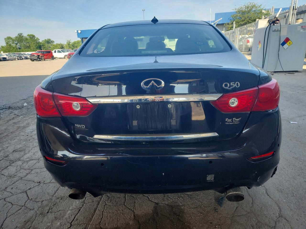 INFINITI Q50 Base