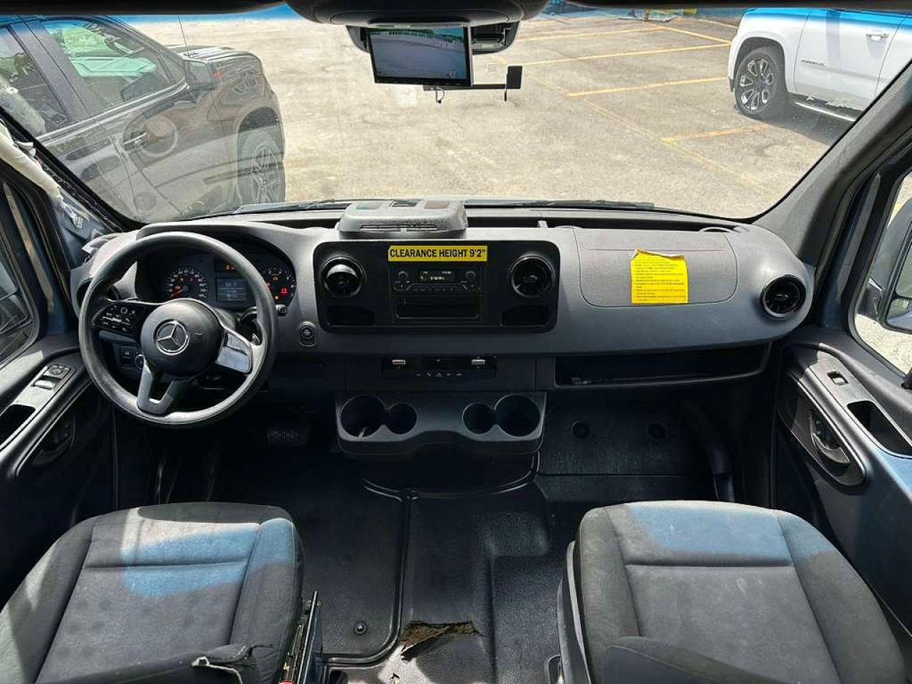 Mercedes-Benz Sprinter 2500