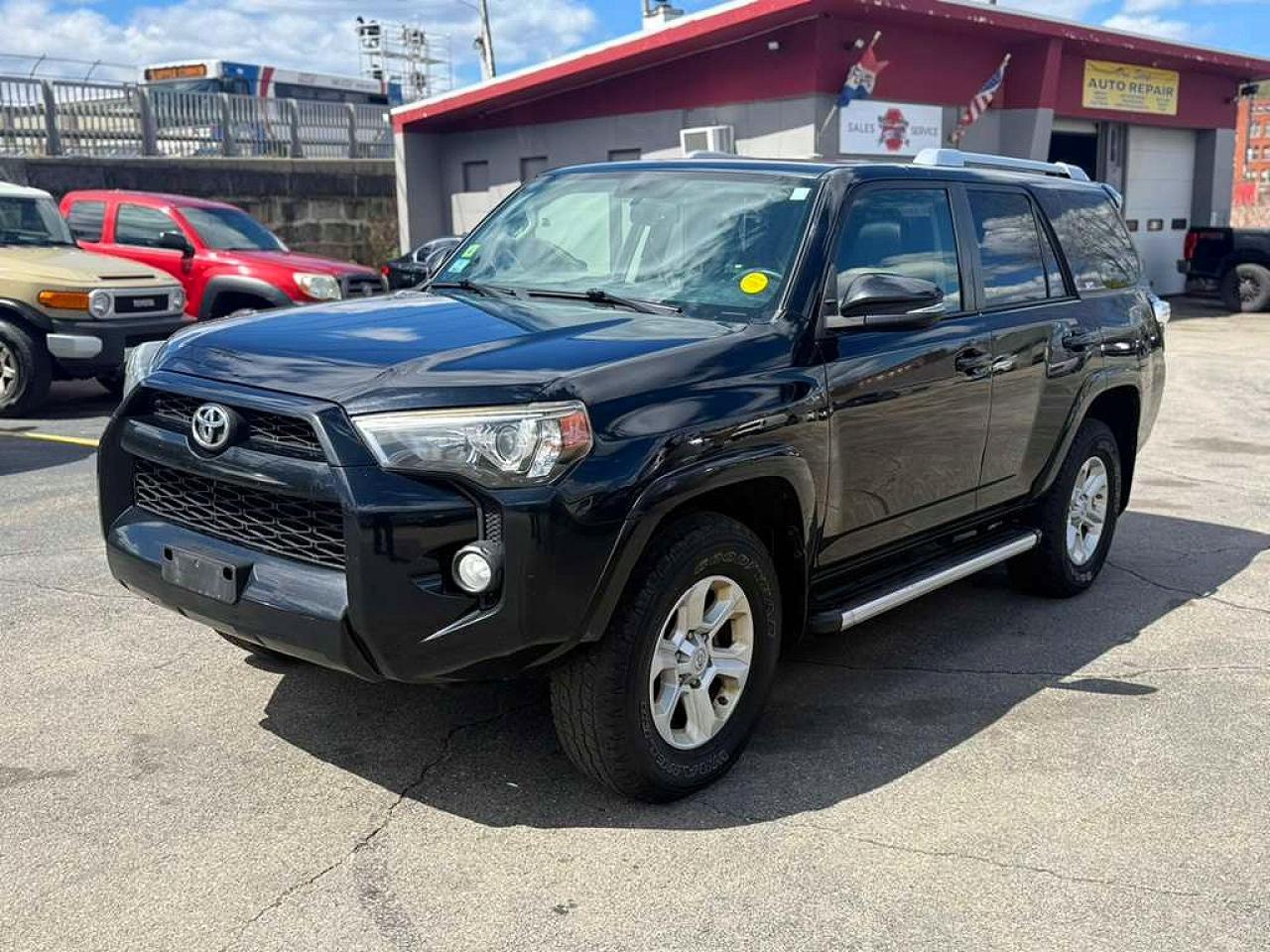 Salvage Toyota 4Runner Image