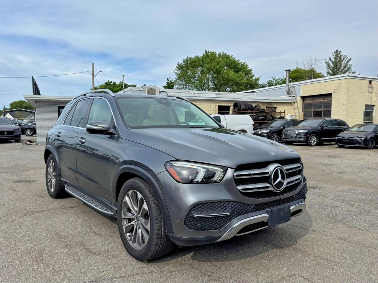 Salvage Mercedes-Benz GLE Image