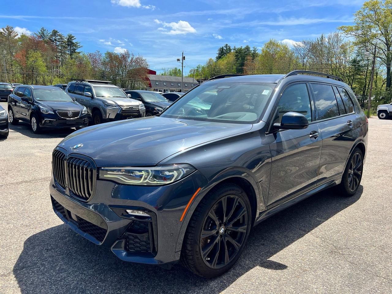 BMW X Series M50i