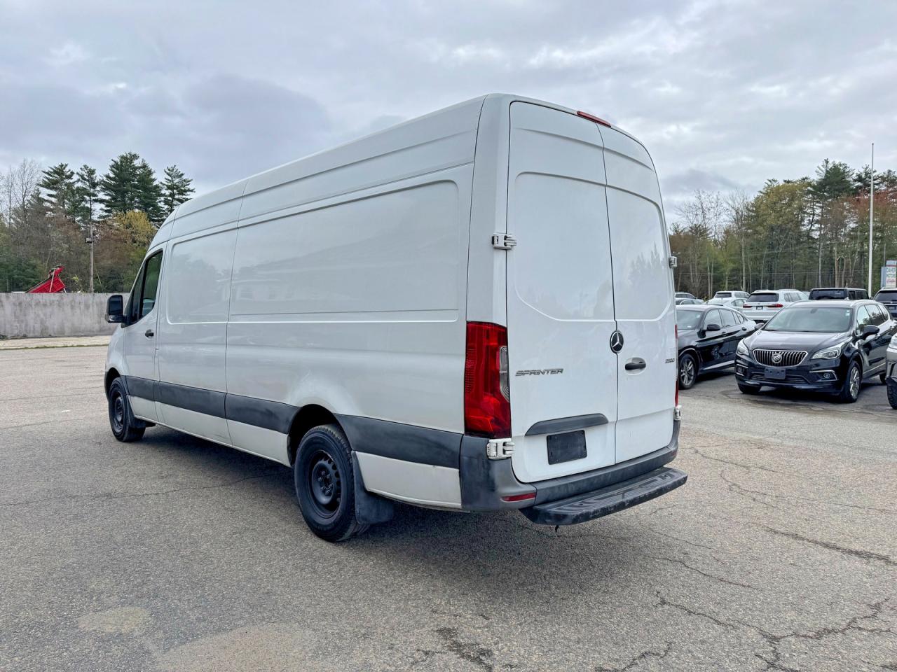 Mercedes-Benz Sprinter 2500