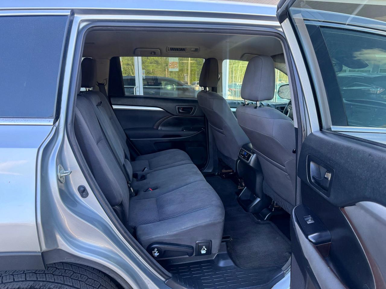 Toyota Highlander Le