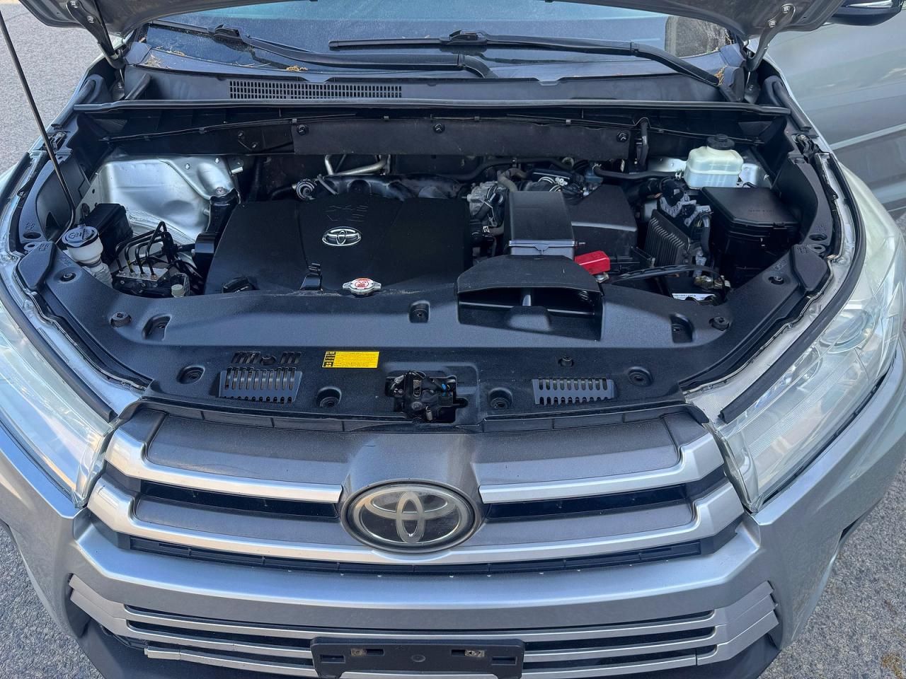 Toyota Highlander Le