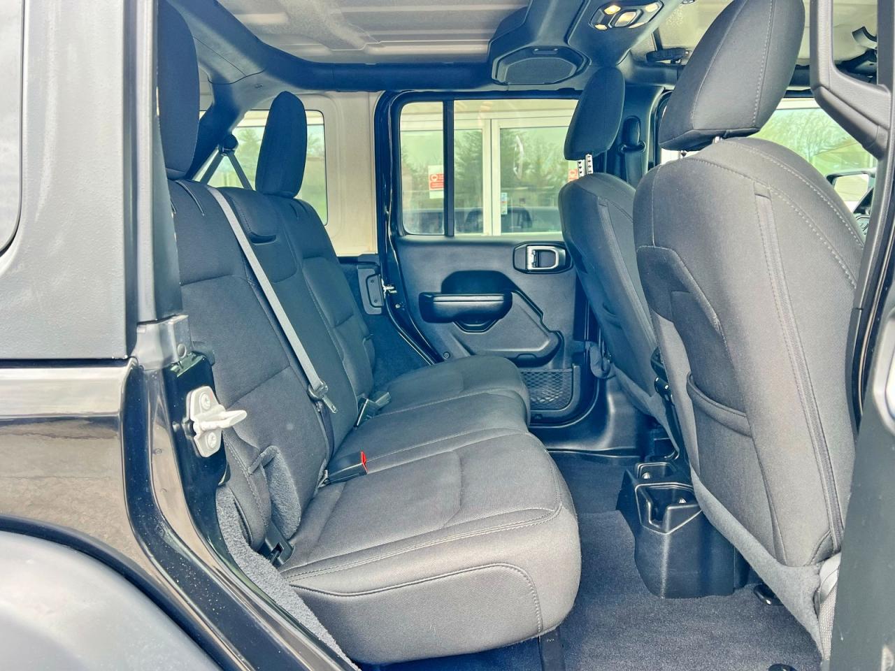Jeep Wrangler Sport