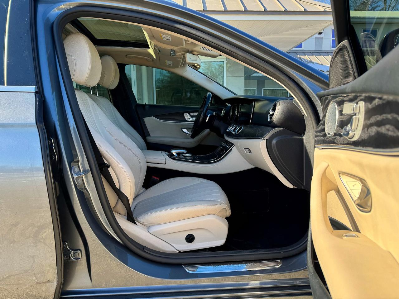 Mercedes-Benz E-Class 400 4matic
