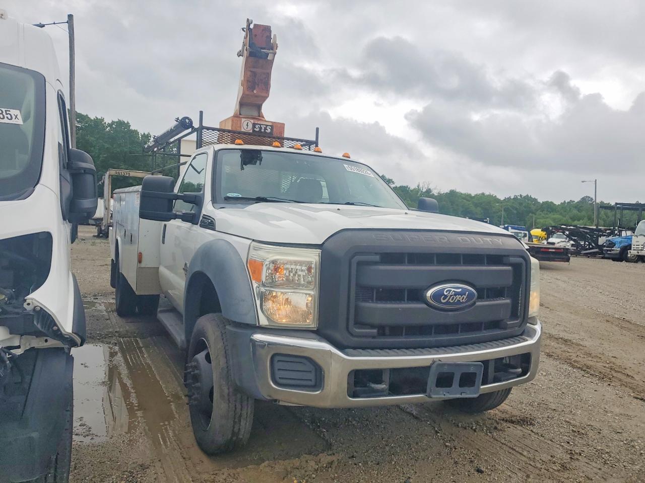 Ford F-450 Super Duty