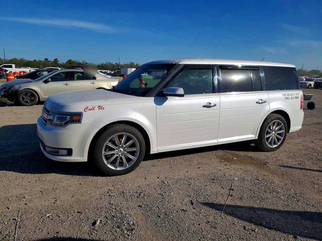 Salvage Ford Flex Image