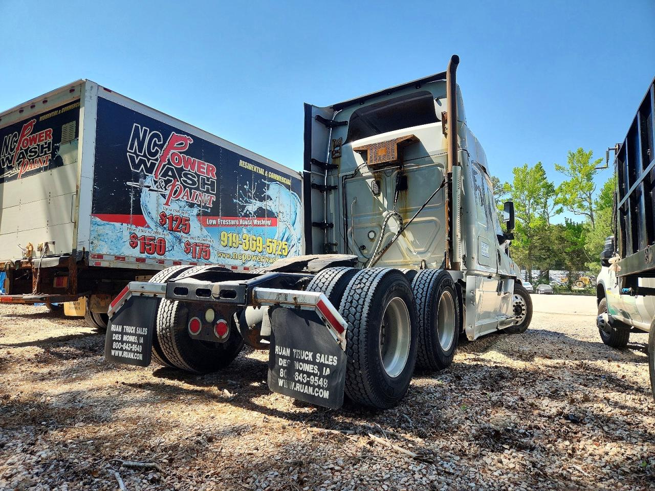 Freightliner Cascadia 125