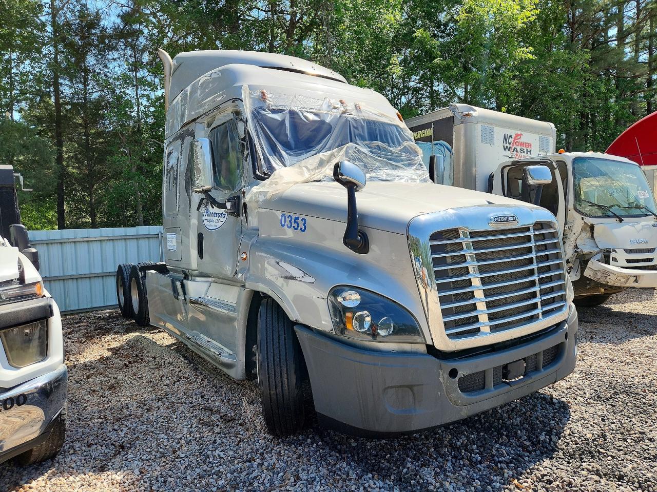 Salvage Freightliner Cascadia 125 Image