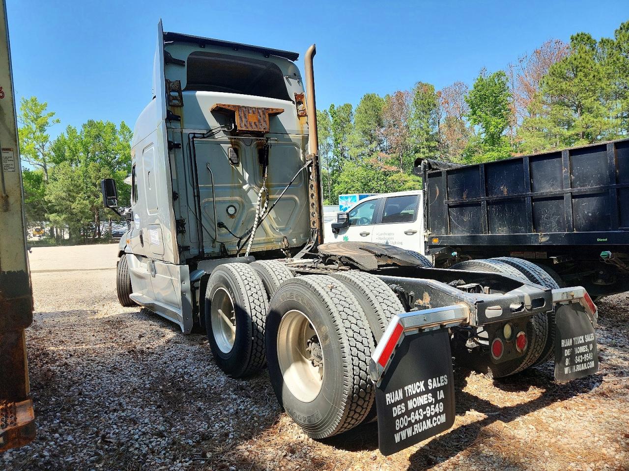 Freightliner Cascadia 125