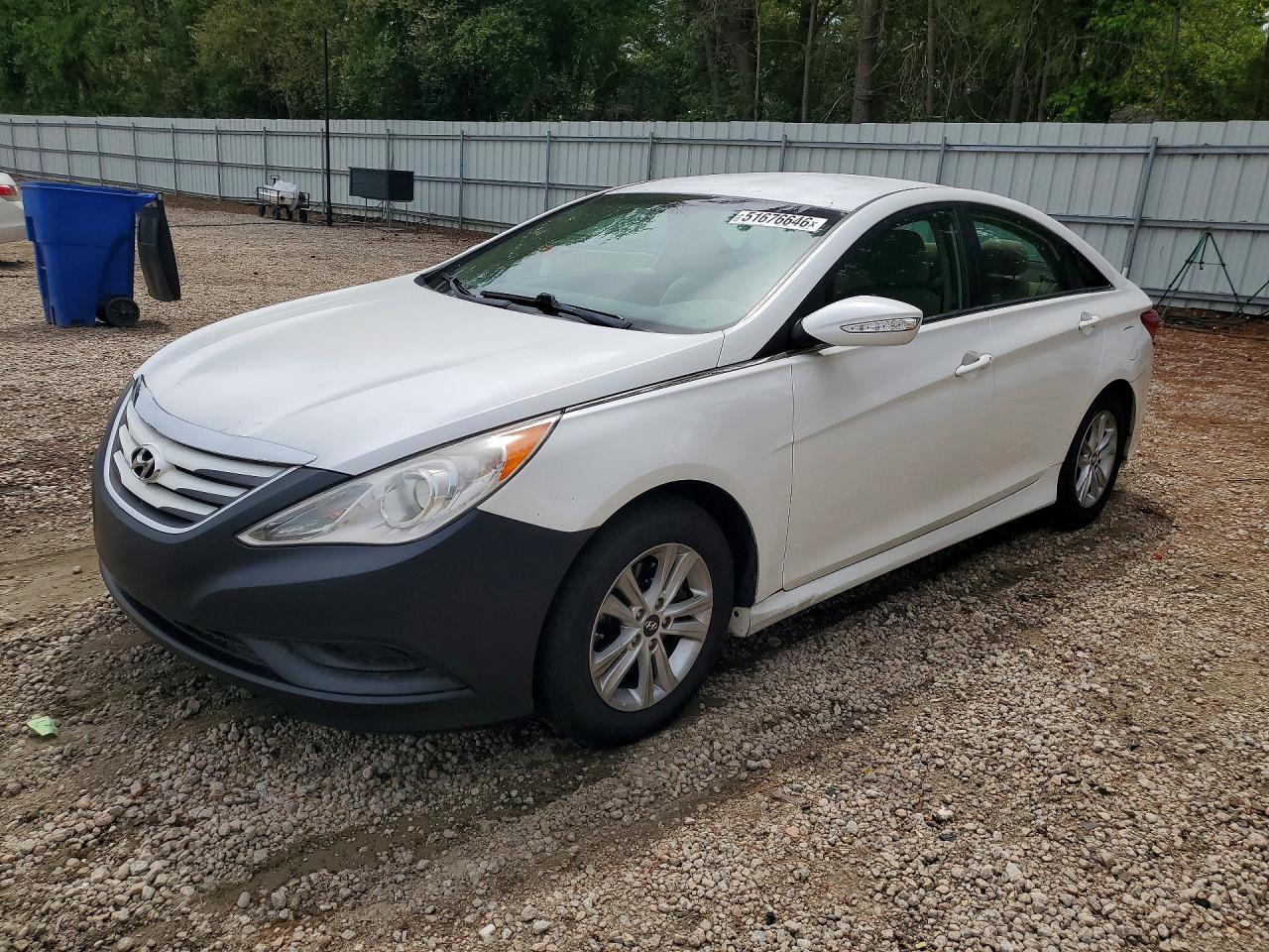 Salvage Hyundai SONATA Image