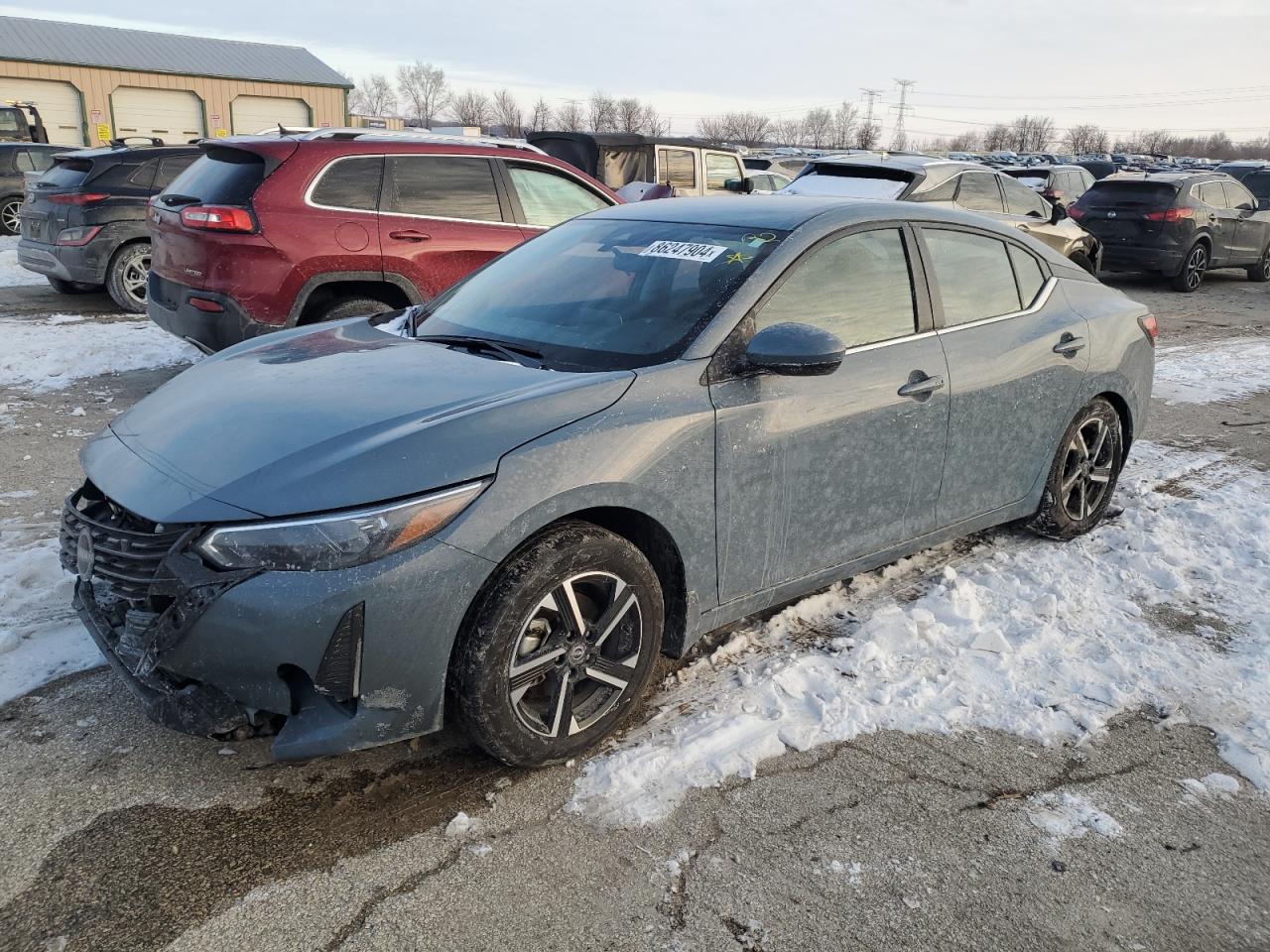 Salvage Nissan Sentra Image