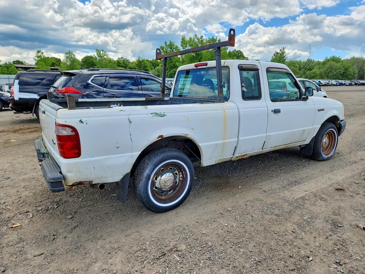 Ford Ranger Super Cab