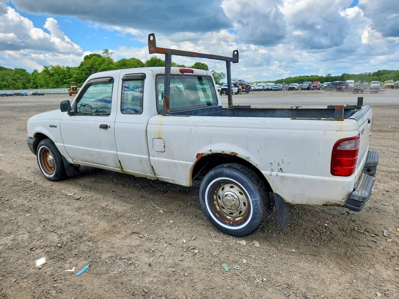 Ford Ranger Super Cab