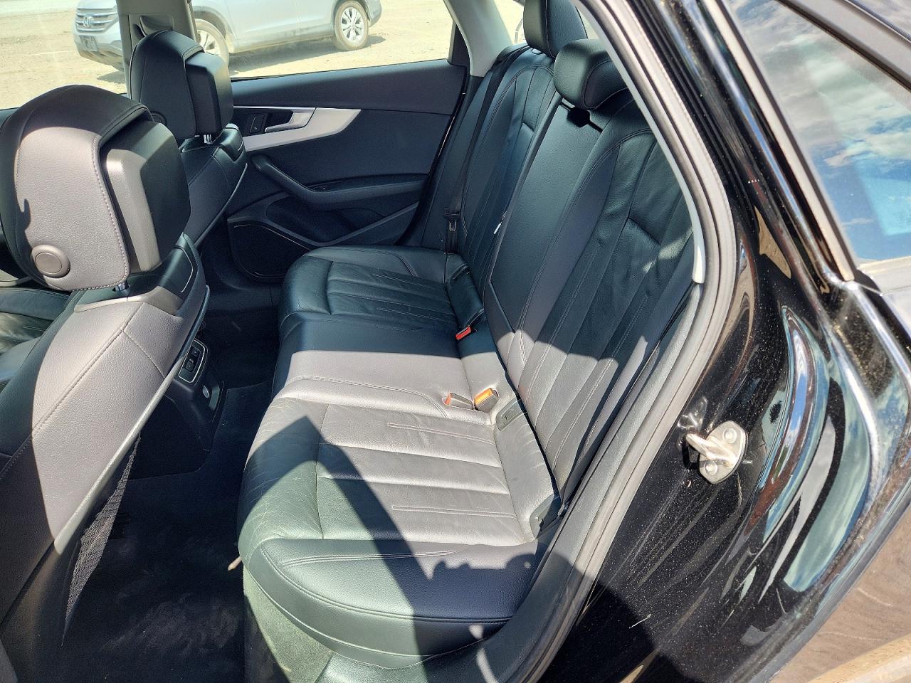 Audi A4 Premium