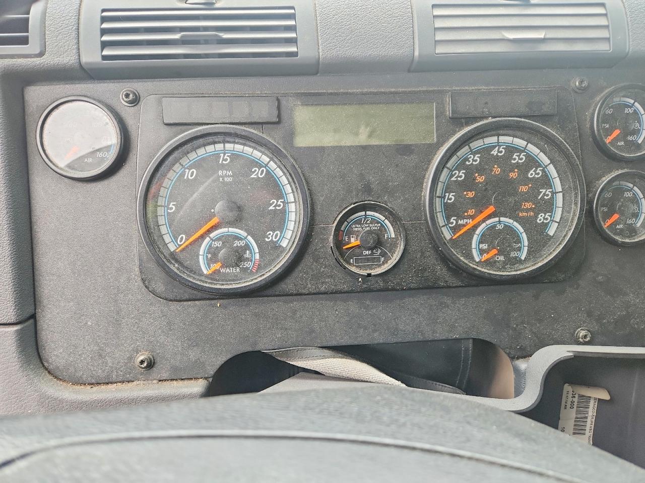 Freightliner Cascadia 113