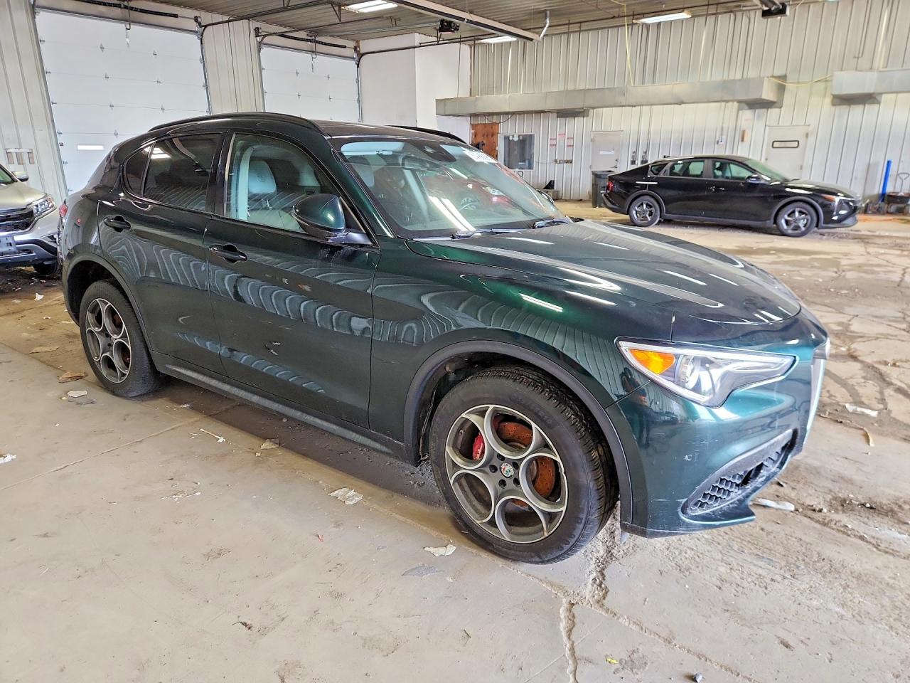 Alfa Romeo Stelvio Sport